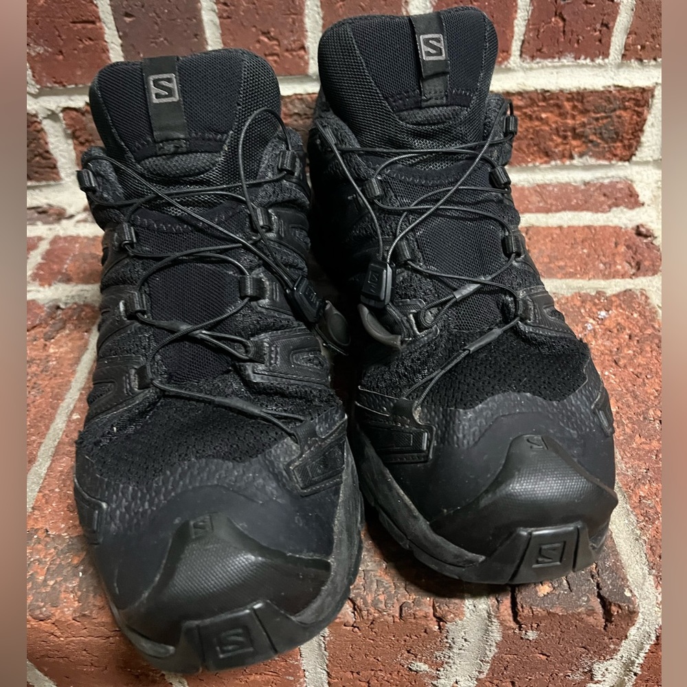 Salomon Trail/Hiking Shoes